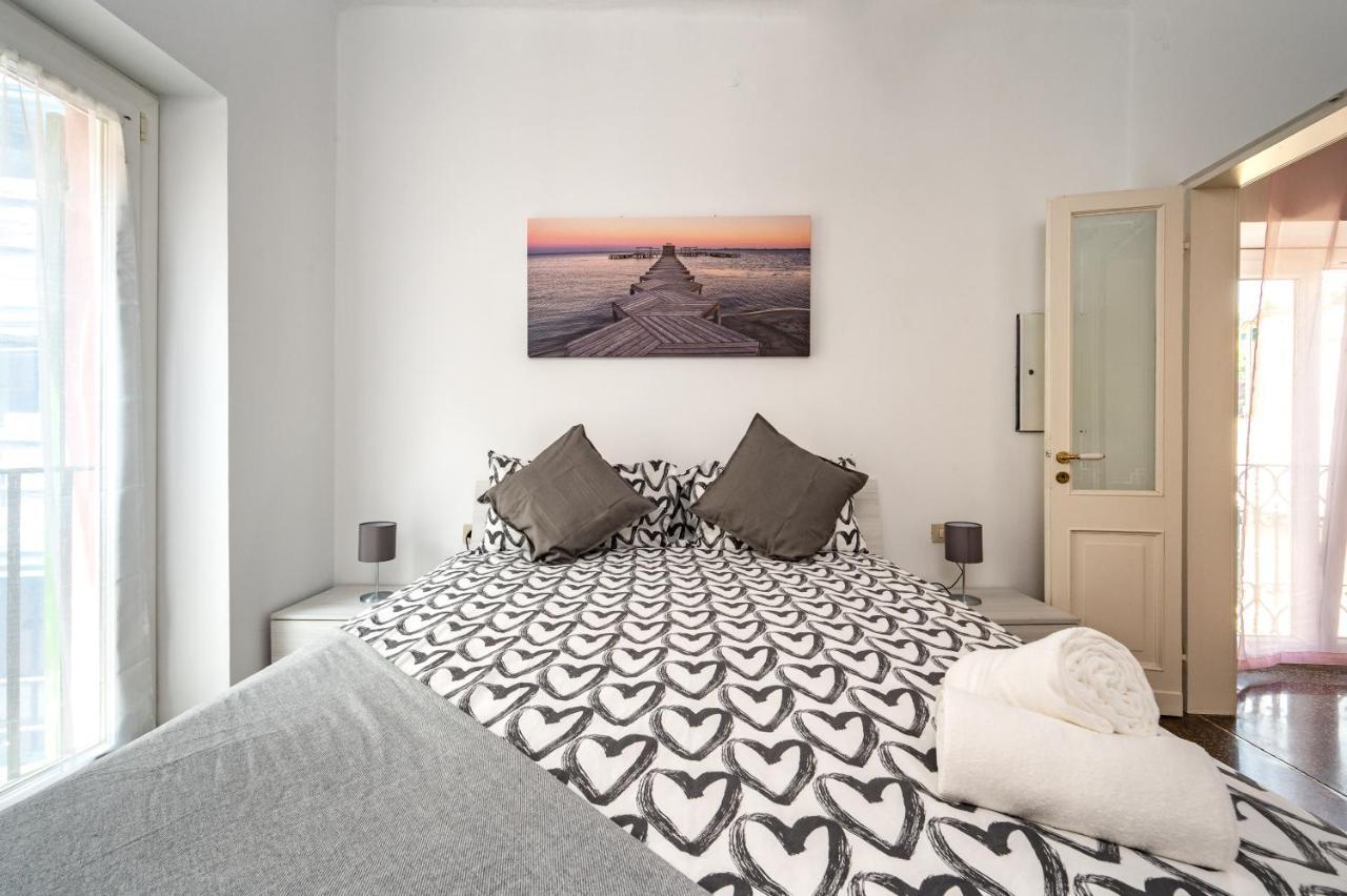 Seaside Apartment Genova エクステリア 写真
